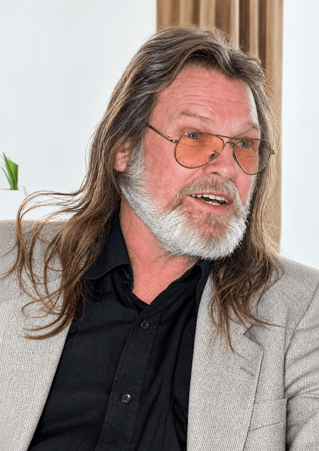 Herr Manfred Zöller