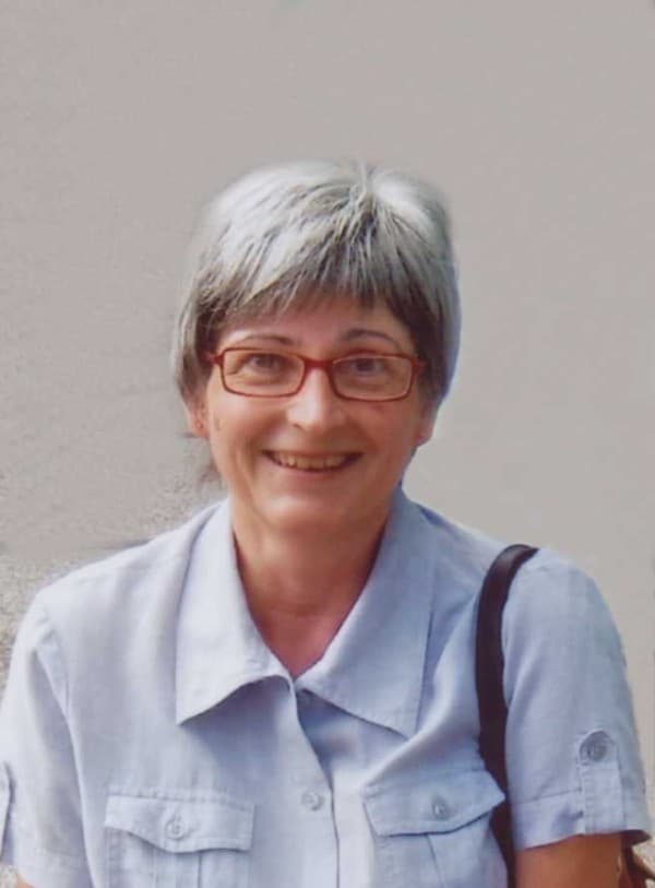 Frau Renate Krumpholz