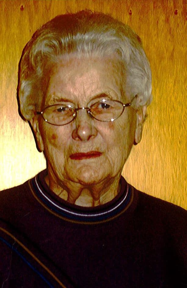 Frau Anna Hundhammer