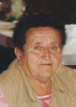 Frau Anna Tretter