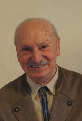 Herr Adolf Hertel