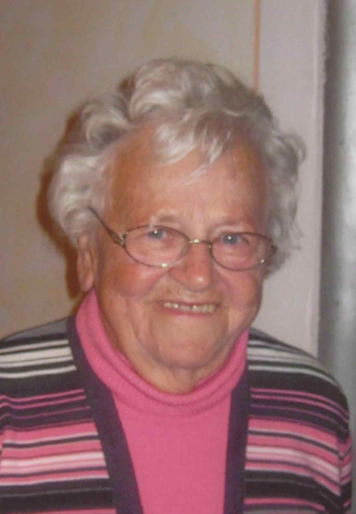 Frau Anni Bäuml